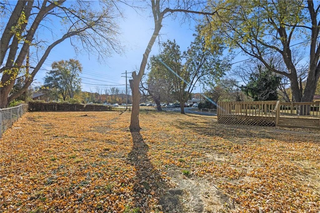 121 SW 21st Street — photo 25
