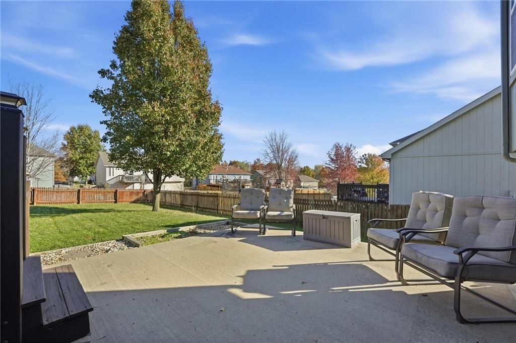 11515 N DITZLER Avenue — photo 9