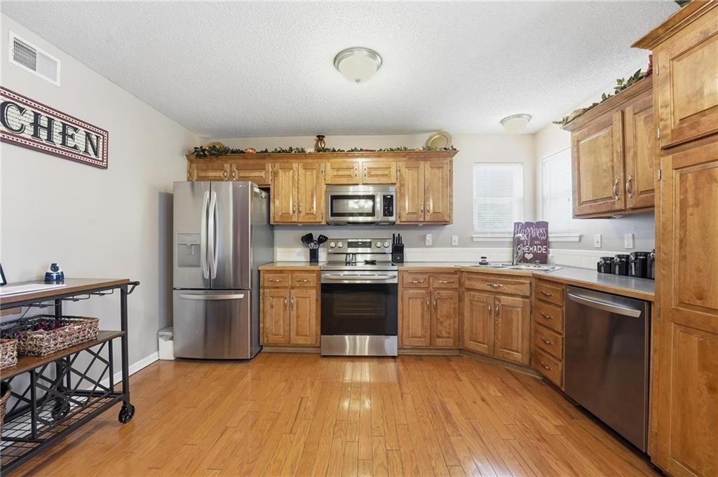 11515 N DITZLER Avenue — photo 24