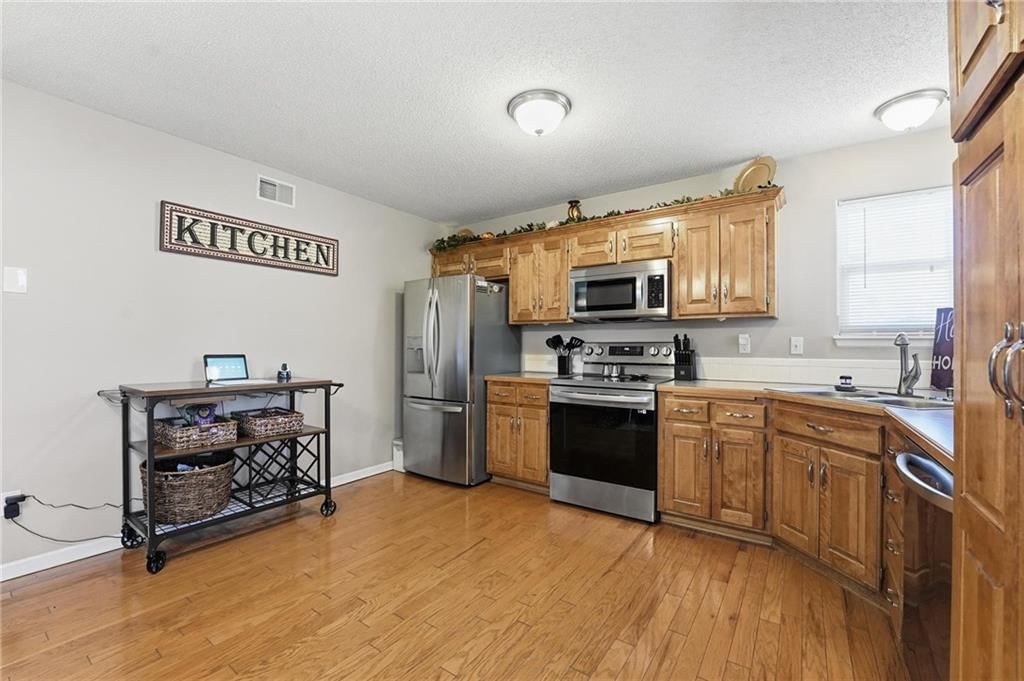 11515 N DITZLER Avenue — photo 25