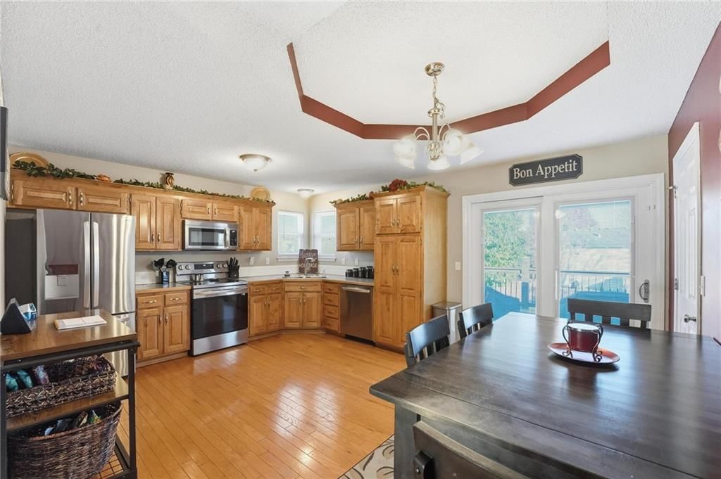 11515 N DITZLER Avenue — photo 26