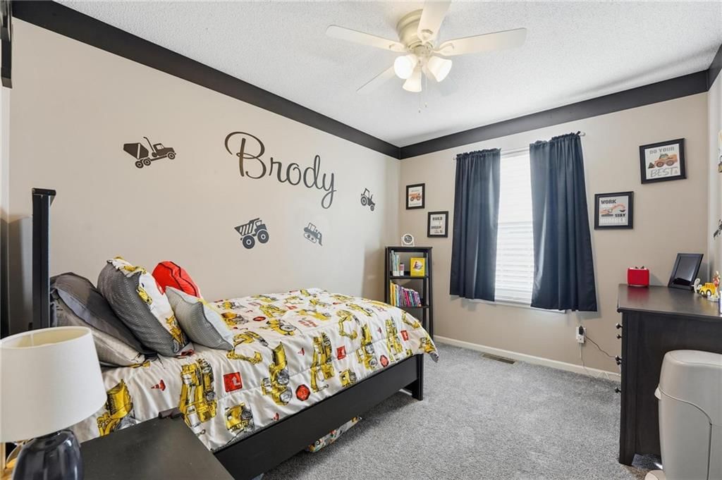 11515 N DITZLER Avenue — photo 32