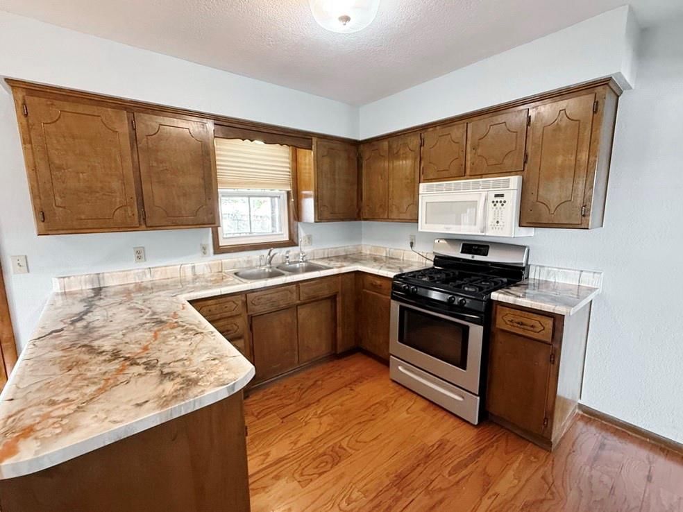 710 S Park Street — photo 11