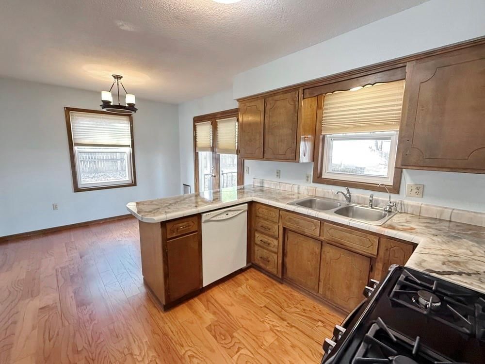 710 S Park Street — photo 14