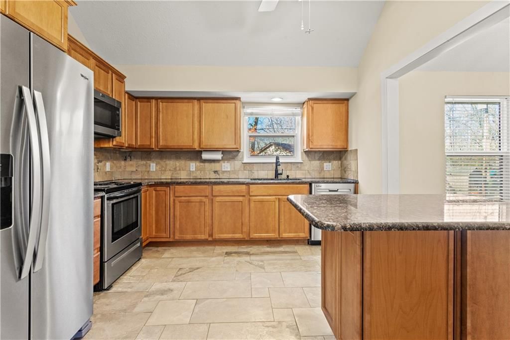 1631 S Kenwood Street — photo 12