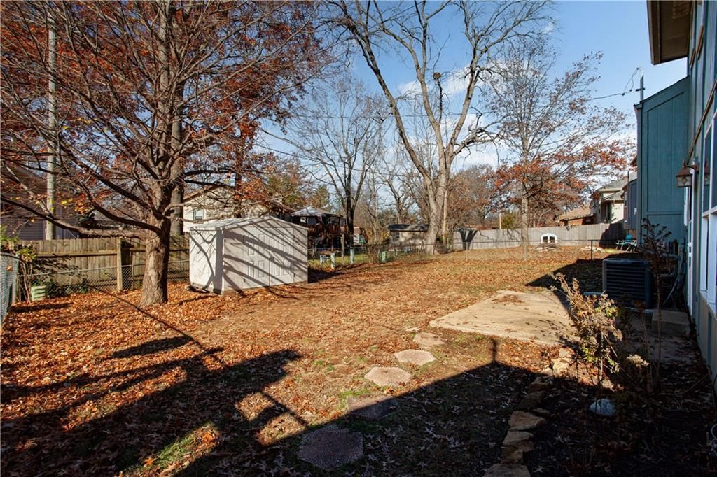 1631 S Kenwood Street — photo 31