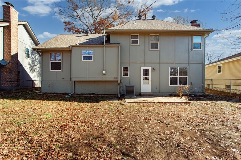 1631 S Kenwood Street — photo 32