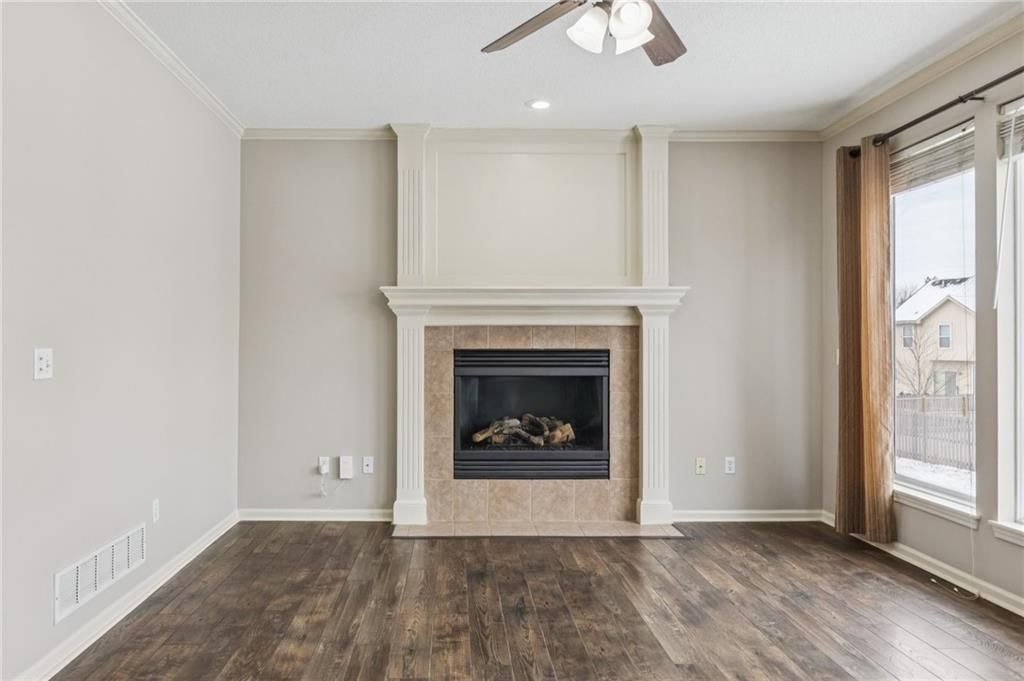 12118 S Monroe Street — photo 10