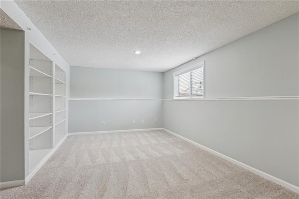 12118 S Monroe Street — photo 29