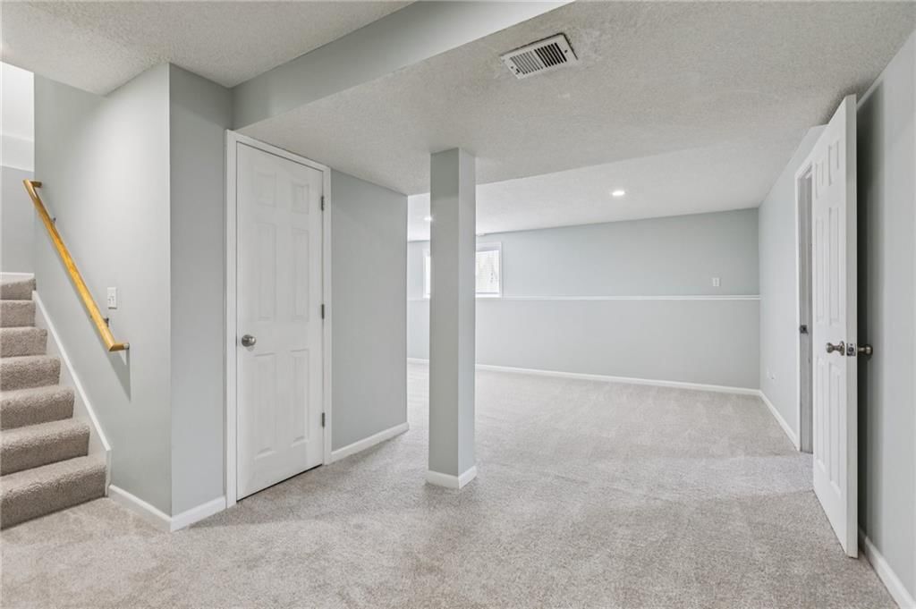12118 S Monroe Street — photo 33