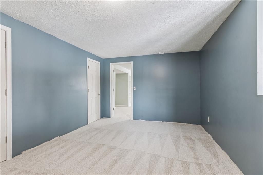 12118 S Monroe Street — photo 35
