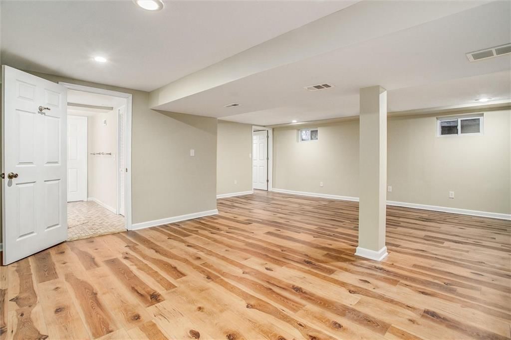 8004 Jarboe Street — photo 16