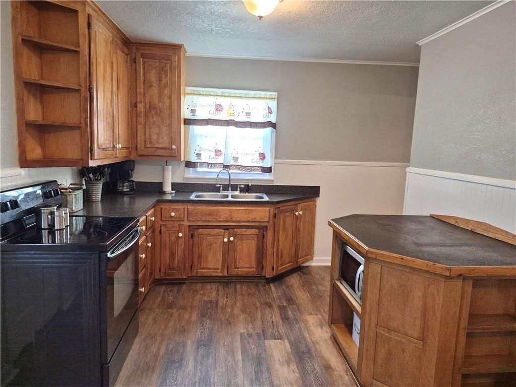 208 Ralph Street — photo 7