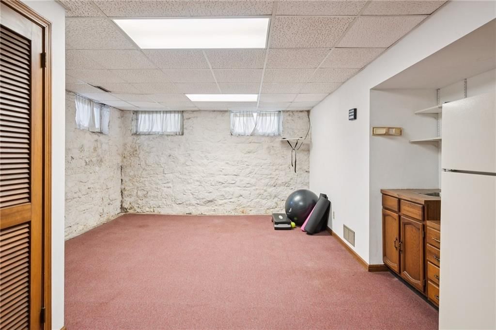 810 W Waldo Avenue — photo 33