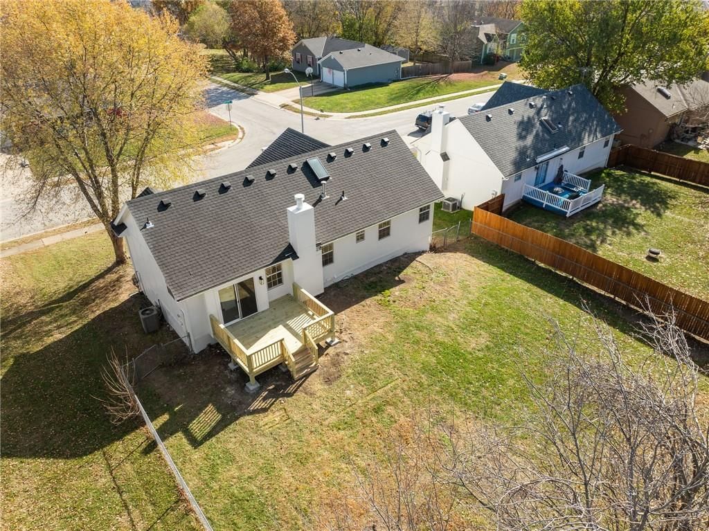 104 N Darrowby Drive — photo 30