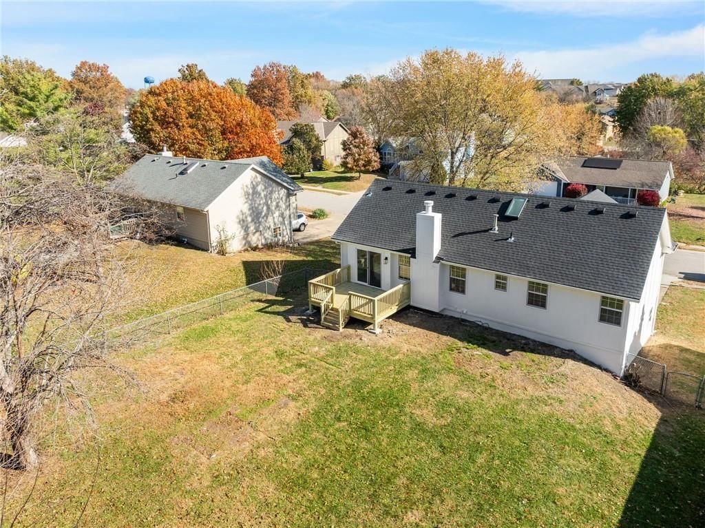 104 N Darrowby Drive — photo 36