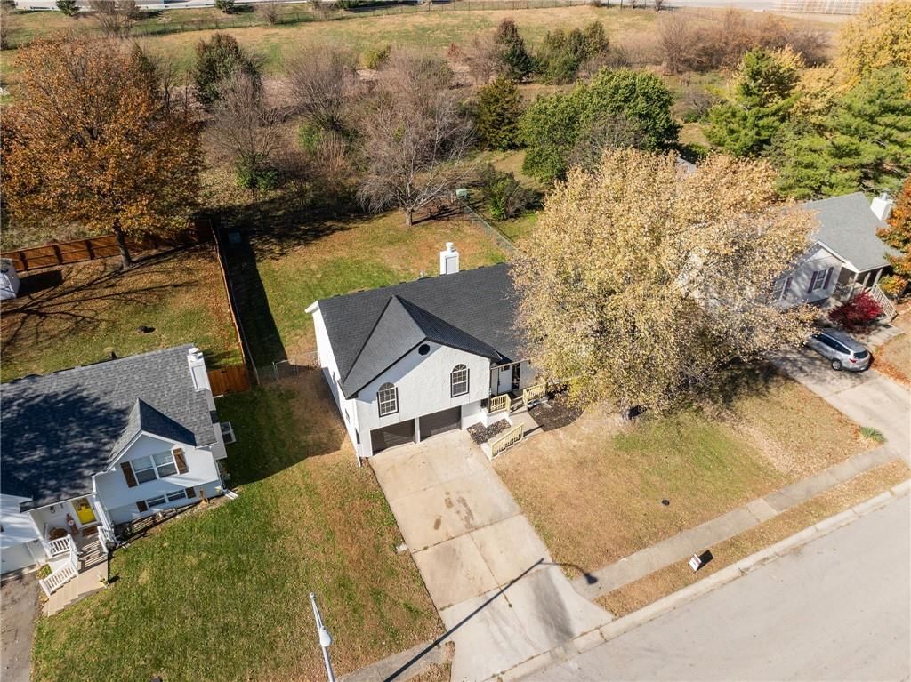 104 N Darrowby Drive — photo 39