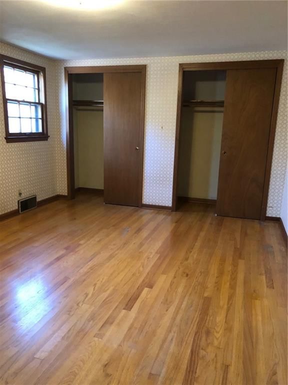 11337 Wornall Road — photo 10