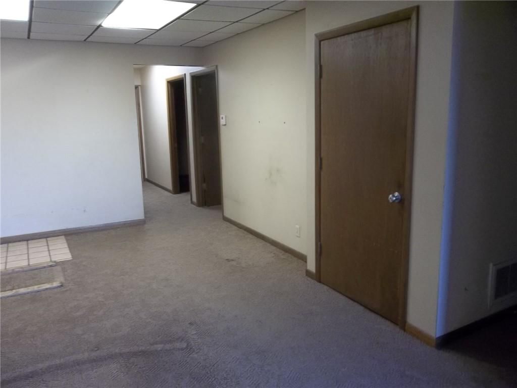 1021 Head Drive — photo 43