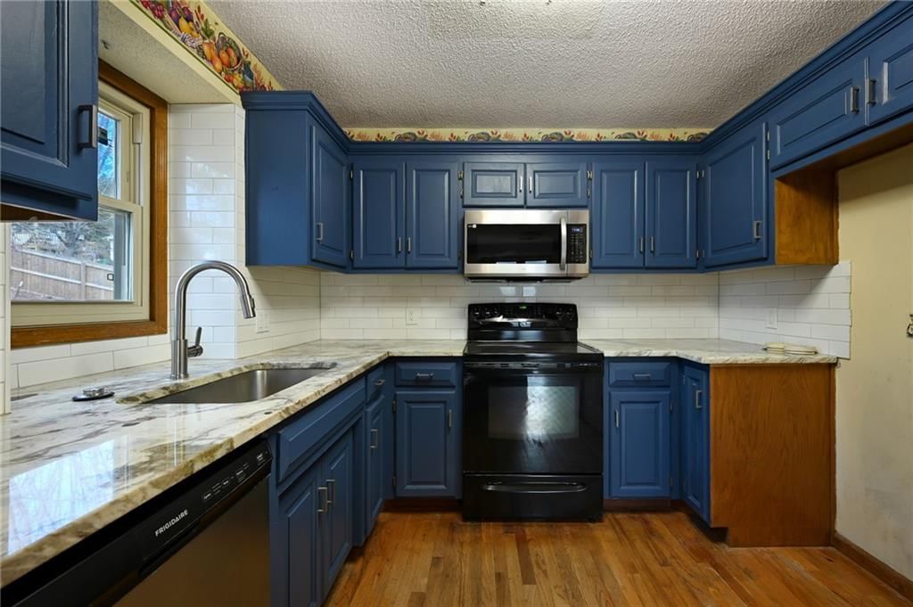 2201 SW 14th Street — photo 9