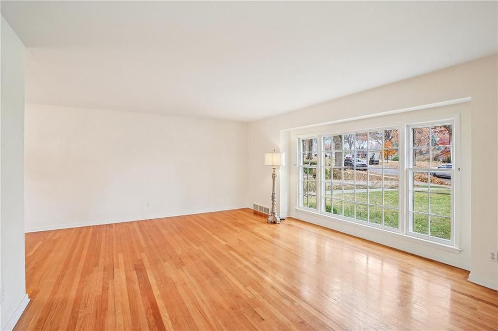 4825 W 81st Street — photo 26