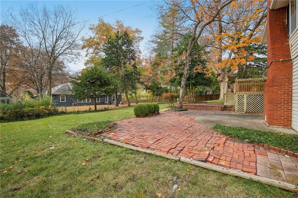 4825 W 81st Street — photo 42
