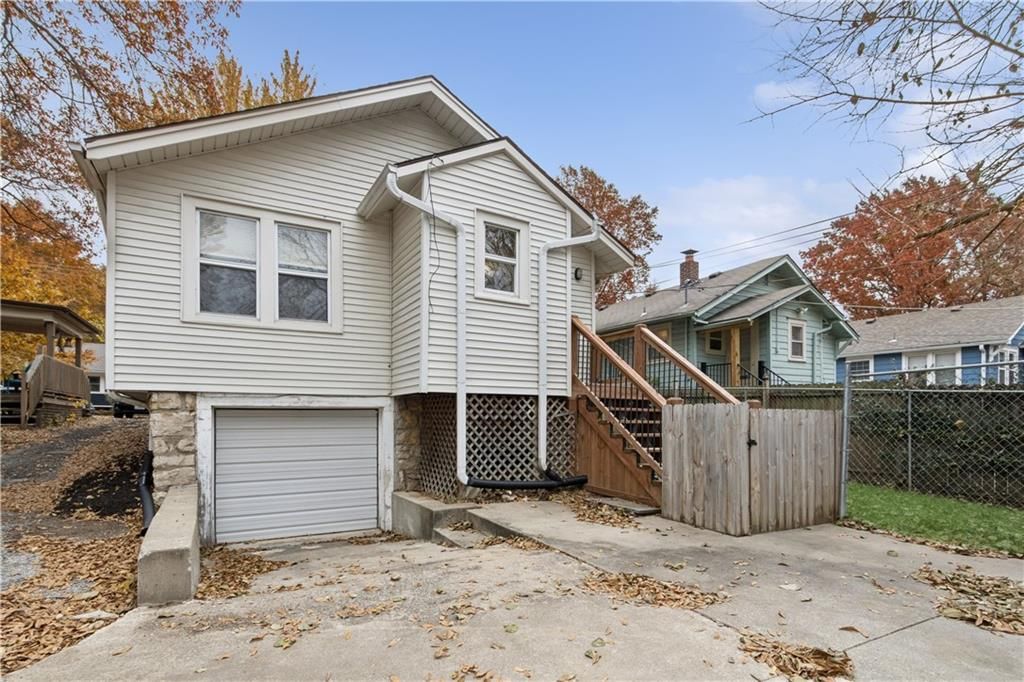 507 E 61 Street — photo 18