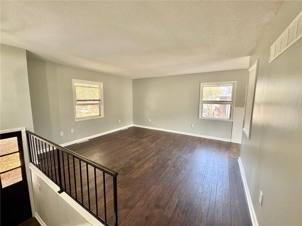 185 SE 421 Road — photo 11
