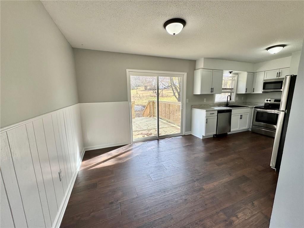 185 SE 421 Road — photo 13