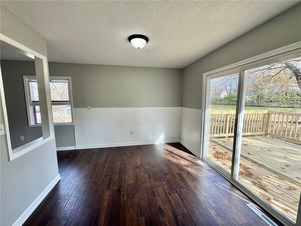 185 SE 421 Road — photo 18