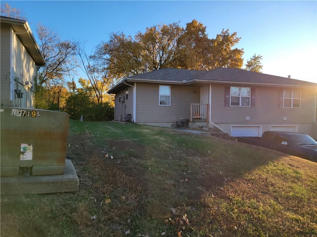325-327 NW 62nd Terrace — photo 5