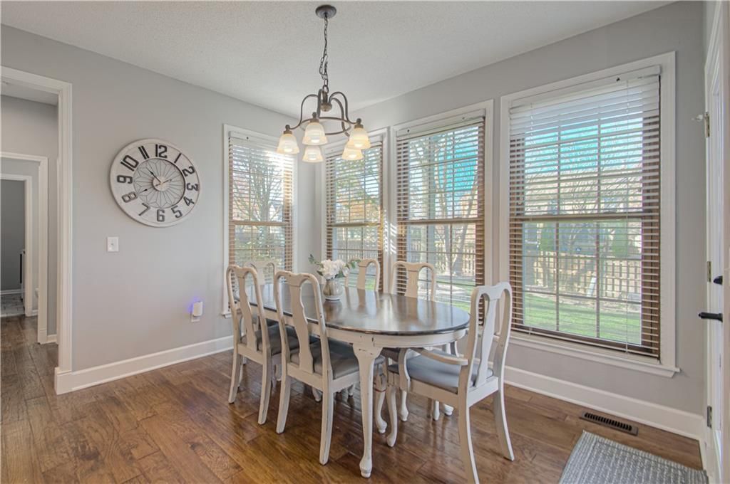 12812 KING Street — photo 10