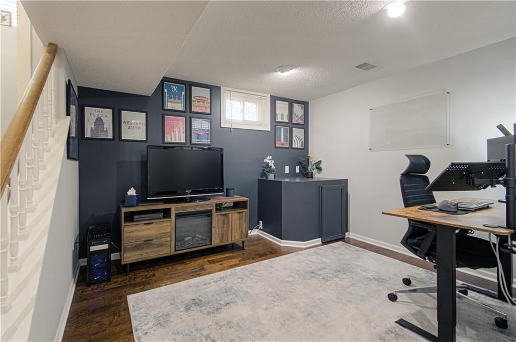12812 KING Street — photo 34
