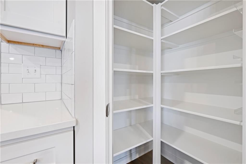 1095 N Findley Street — photo 7