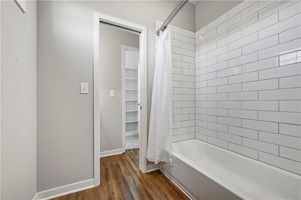 1095 N Findley Street — photo 15