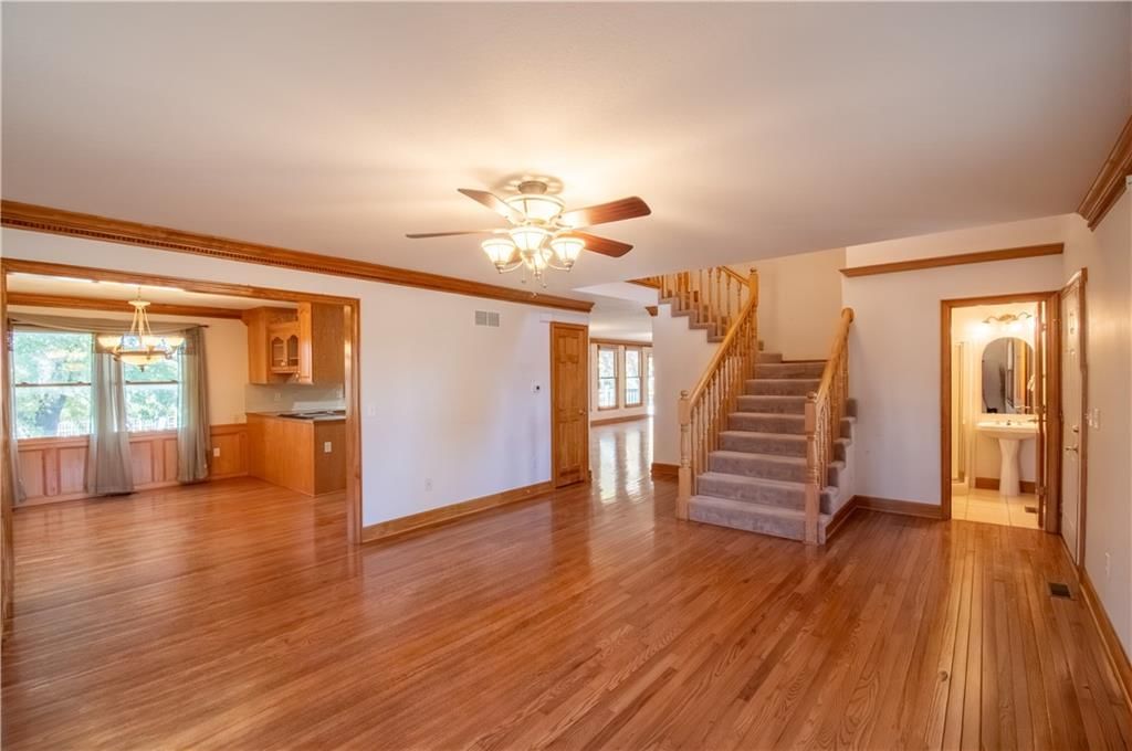 1215 Hacienda Lane — photo 12