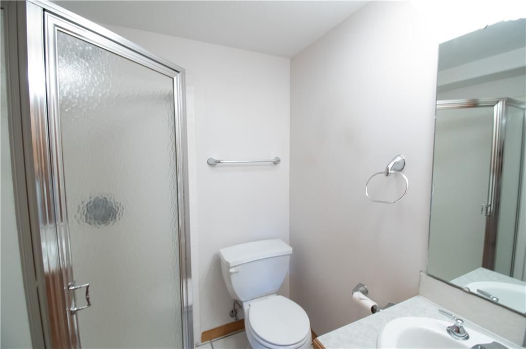 1215 Hacienda Lane — photo 47