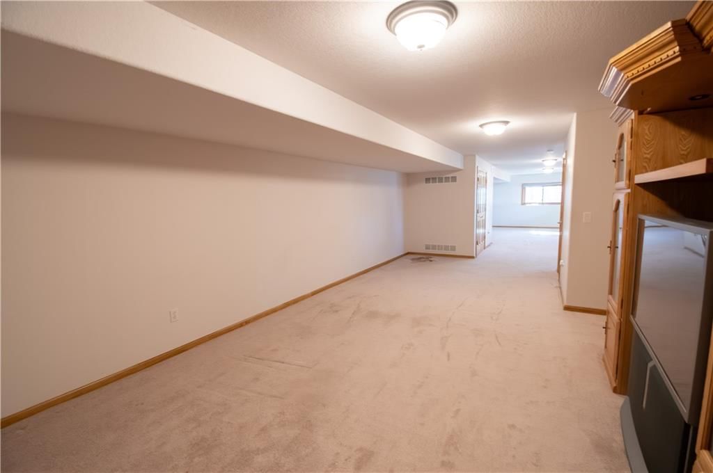 1215 Hacienda Lane — photo 53