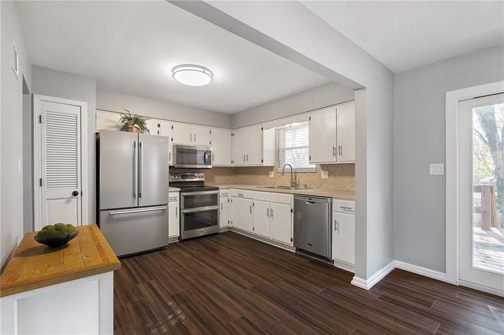 2804 NW Kingsridge Drive — photo 25