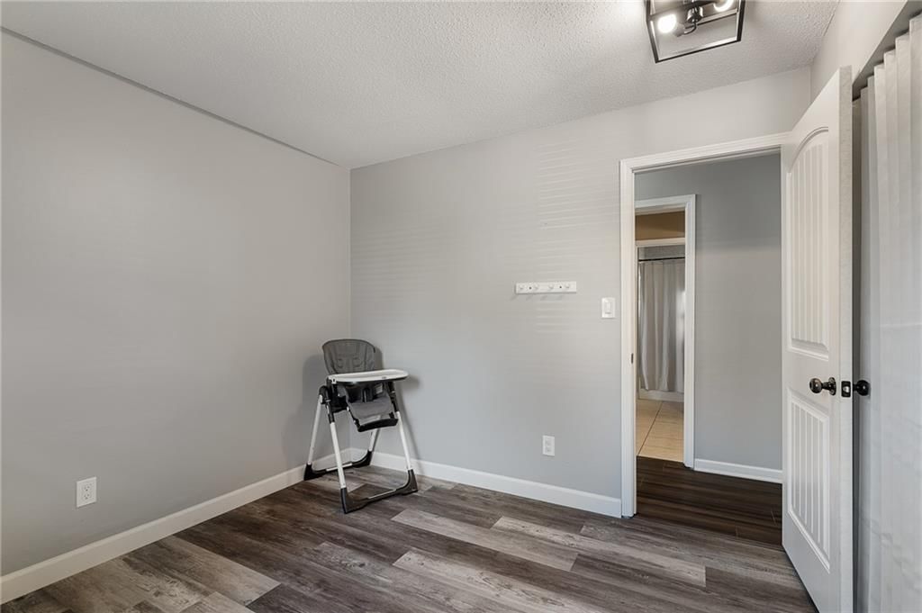 2804 NW Kingsridge Drive — photo 38