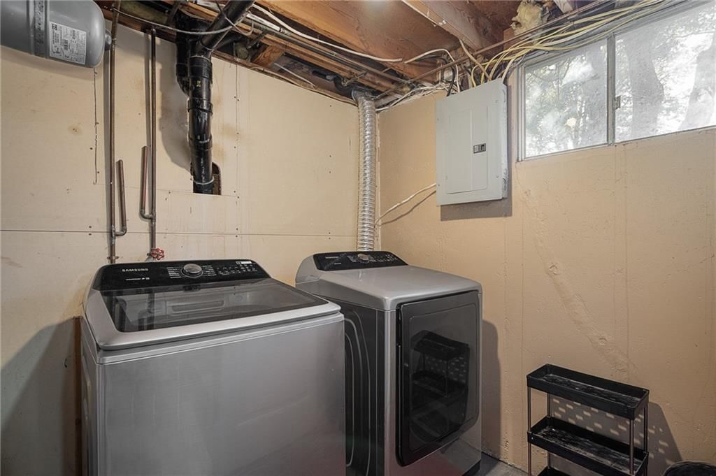 2804 NW Kingsridge Drive — photo 44