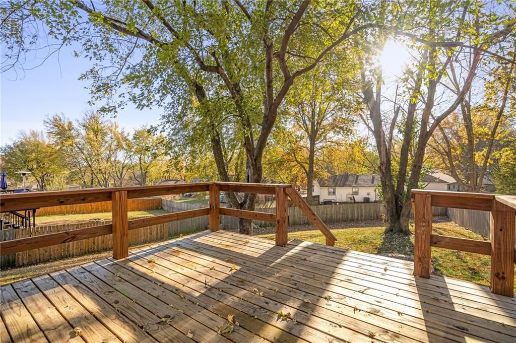 2804 NW Kingsridge Drive — photo 45