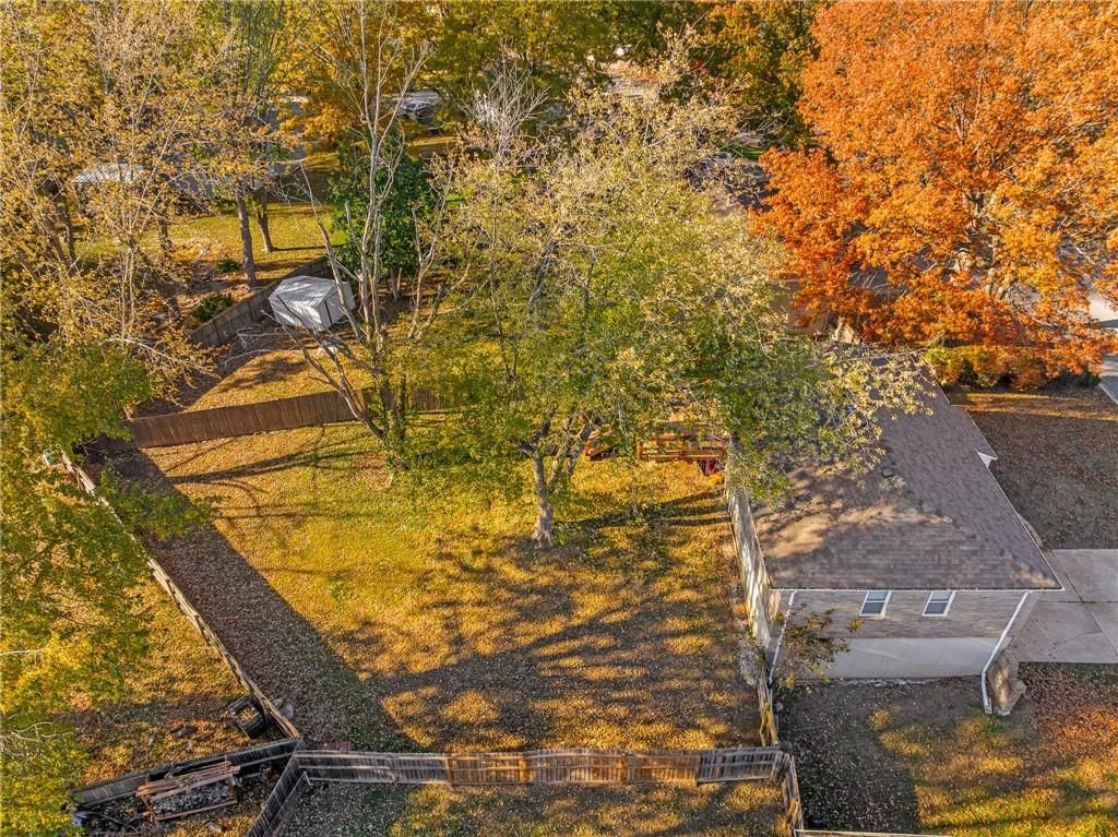 2804 NW Kingsridge Drive — photo 53
