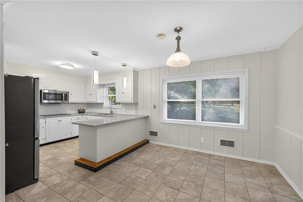 7805 E 73rd Street — photo 12