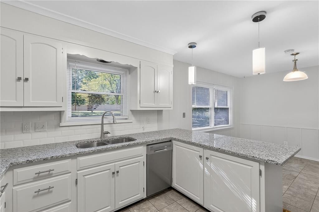 7805 E 73rd Street — photo 15