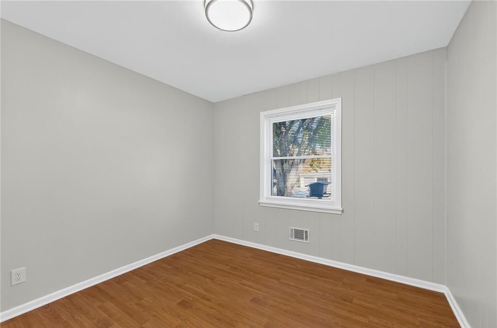 7805 E 73rd Street — photo 28