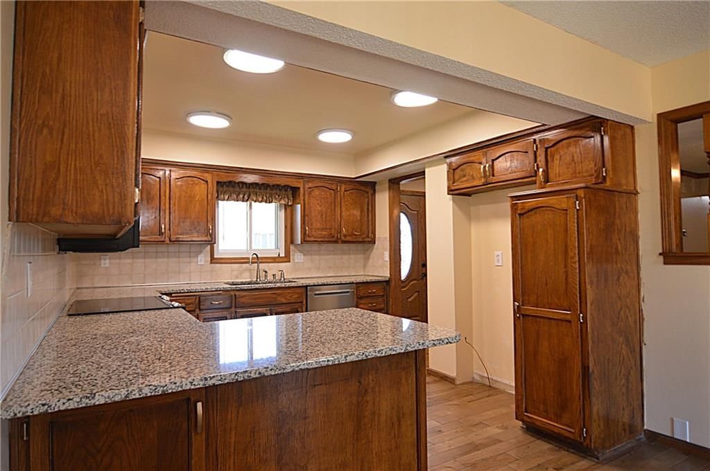 1138 NE Mulberry Street — photo 12