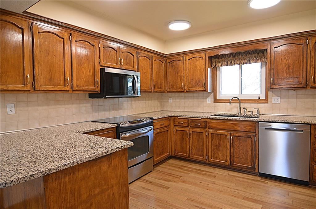 1138 NE Mulberry Street — photo 14
