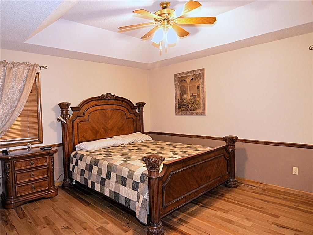 1138 NE Mulberry Street — photo 15