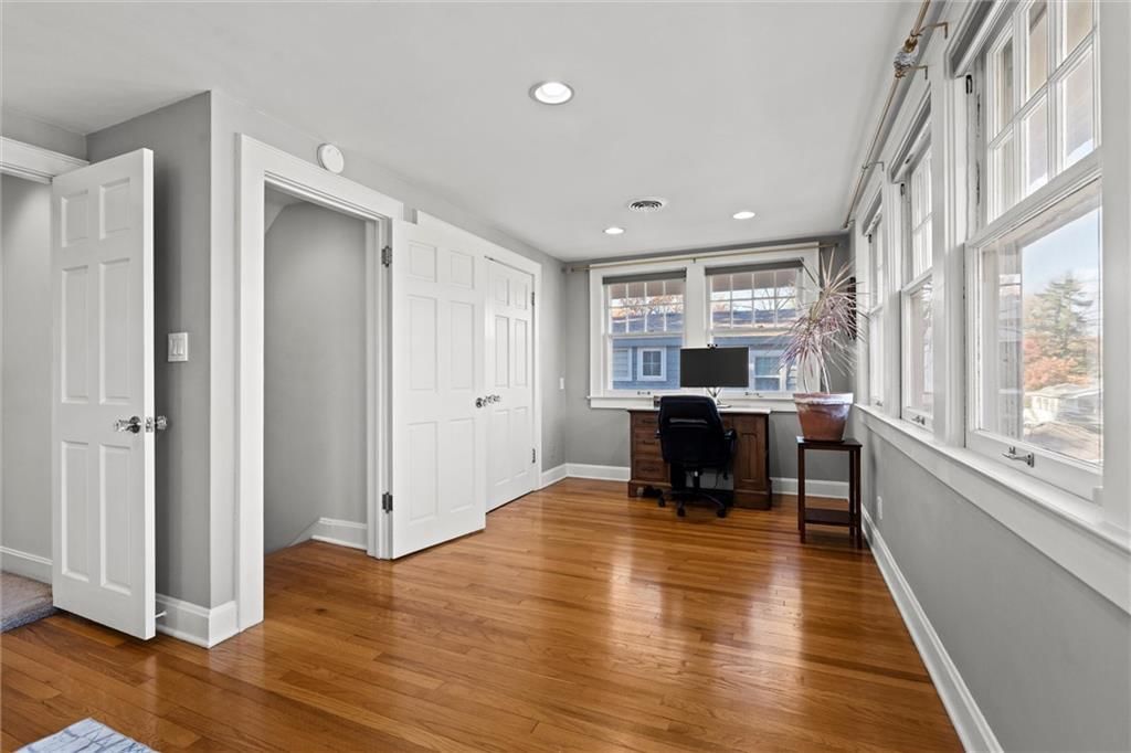 206 E 67th Street — photo 24